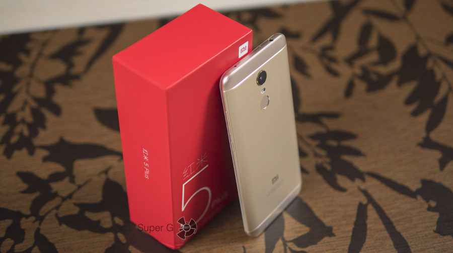 Распаковка Xiaomi Redmi 5 Plus