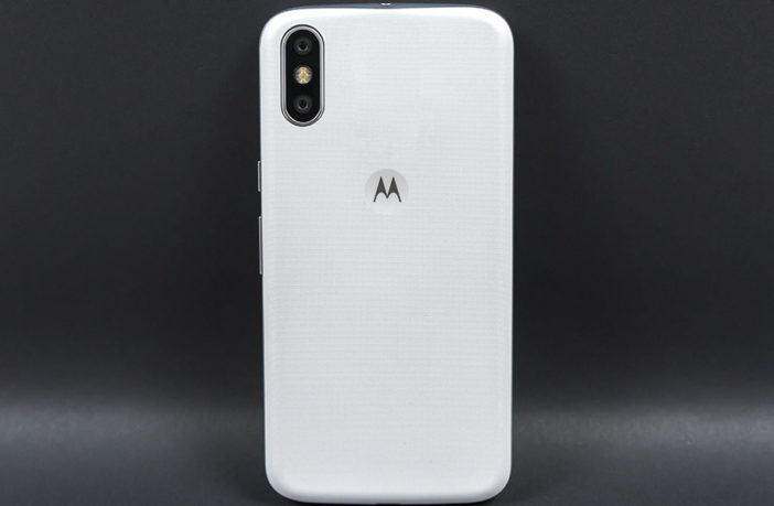 Motorola собирается выпустить свой iPhone X?