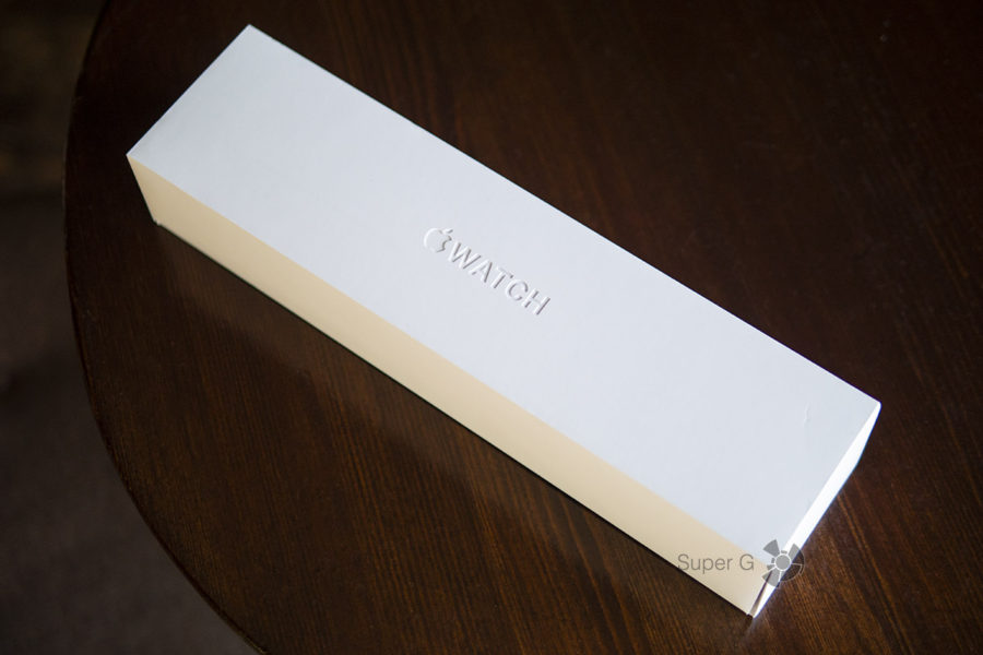Упаковка из-под Apple Watch Series 4