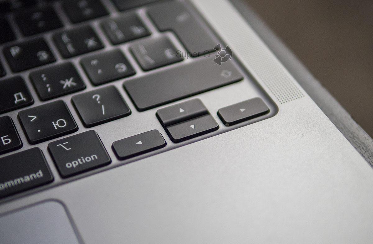 Кнопки на новом MacBook Air 2020