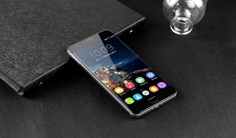 Oukitel K6000 Plus экран